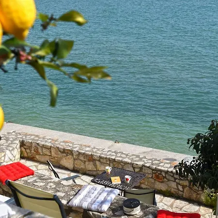 Apartment Seafront In Kiveri, Near Nafplion. *