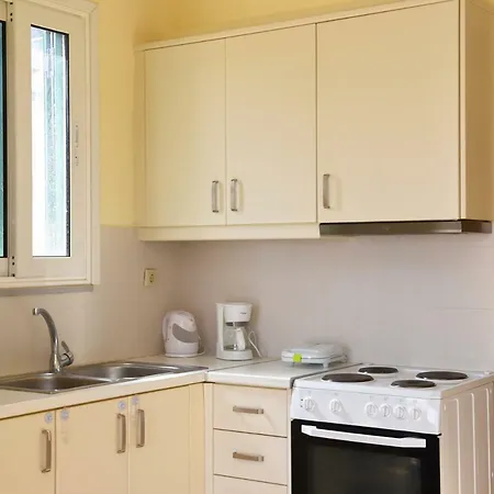 Seafront In Kiveri, Near Nafplion. 公寓 Kivérion