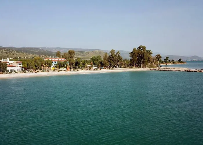 Seafront In Kiveri, Near Nafplion. Lejlighed *