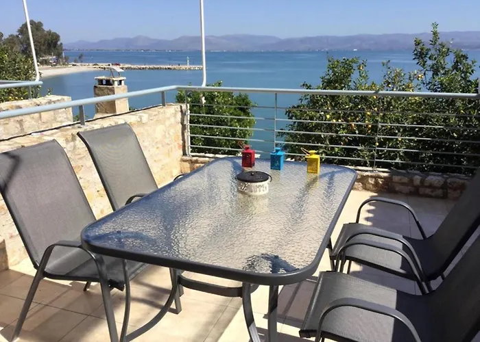 Seafront In Kiveri, Near Nafplion. Apartament