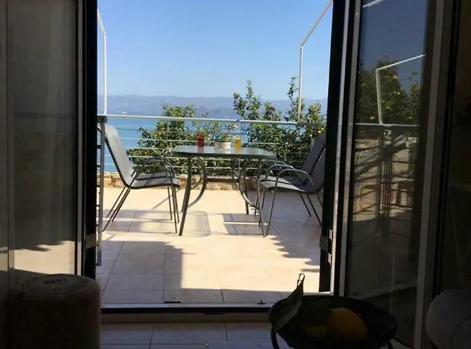 Apartament Seafront In Kiveri, Near Nafplion.