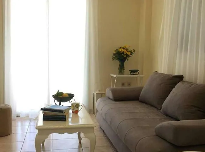 Seafront In Kiveri, Near Nafplion. Apartament *
