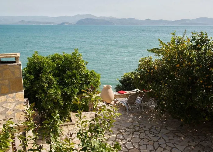 Apartament Seafront In Kiveri, Near Nafplion. *