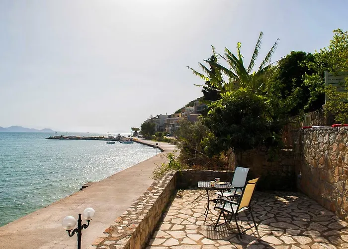 Apartament Seafront In Kiveri, Near Nafplion. *