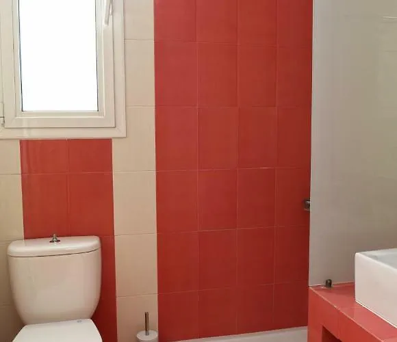 Apartament Seafront In Kiveri, Near Nafplion. *